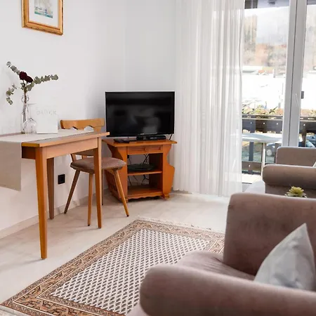 Gaestehaus Noller בית הארחה 3*