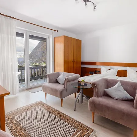 Gaestehaus Noller 3* Bodman-Ludwigshafen